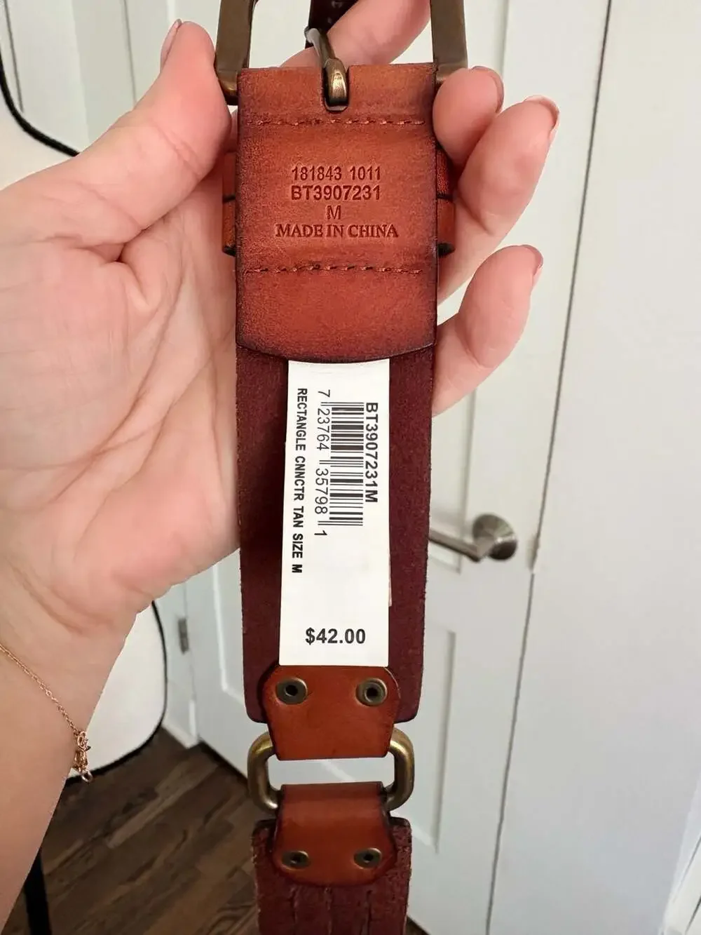 Fossil Women's Tan Leather Belt with Brass Hardware/ Cutout Detail, Size M. NWT